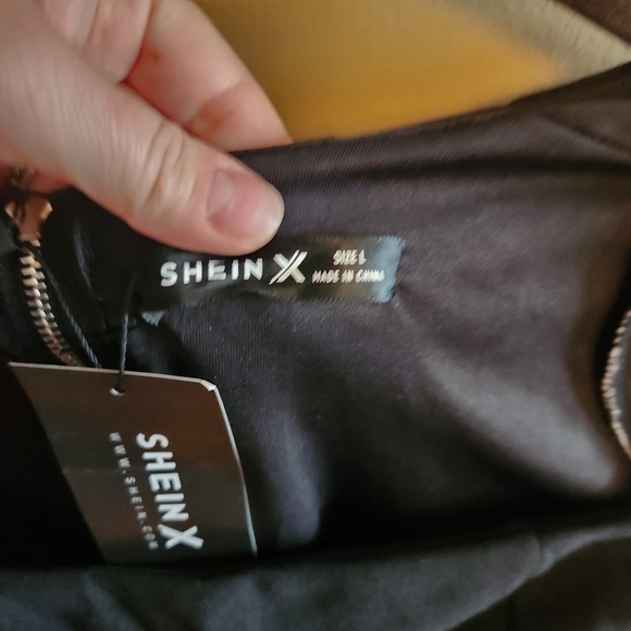 Unique Black Dress sz L - Picture 7 of 8